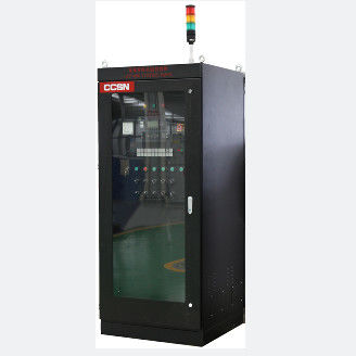 Pannello di controllo / armadio vicino alla macchina del generatore esterno